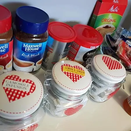 فندق مبيت وإفطار Farnham House