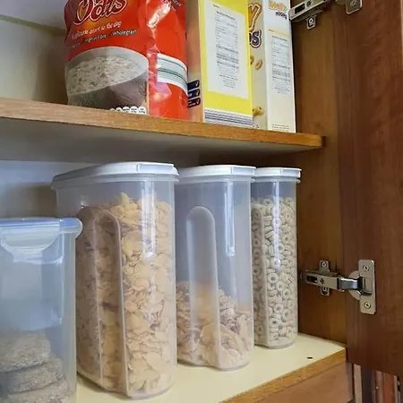 Bed and Breakfast Farnham House *