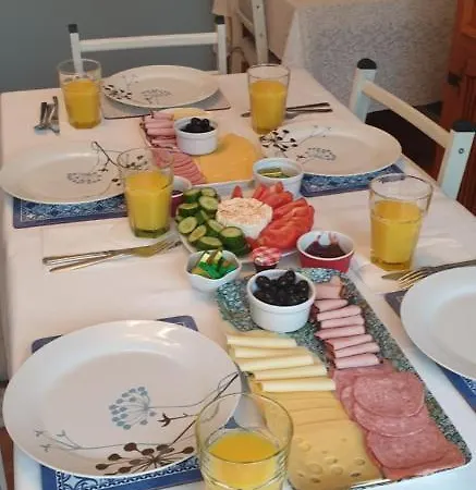 Bed and Breakfast Farnham House *