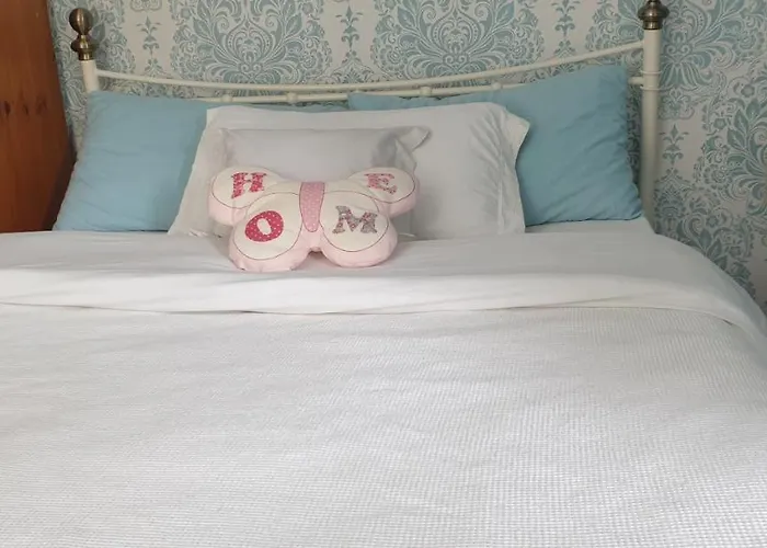 Bed & Breakfast Farnham House *